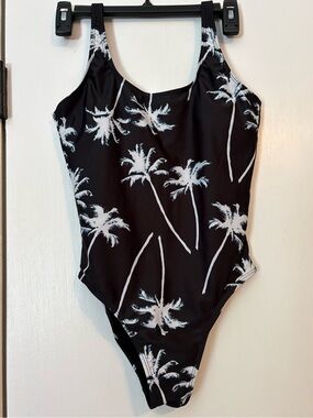 Aeropostale Black and White Palm-Print One-Piece Swimsuit